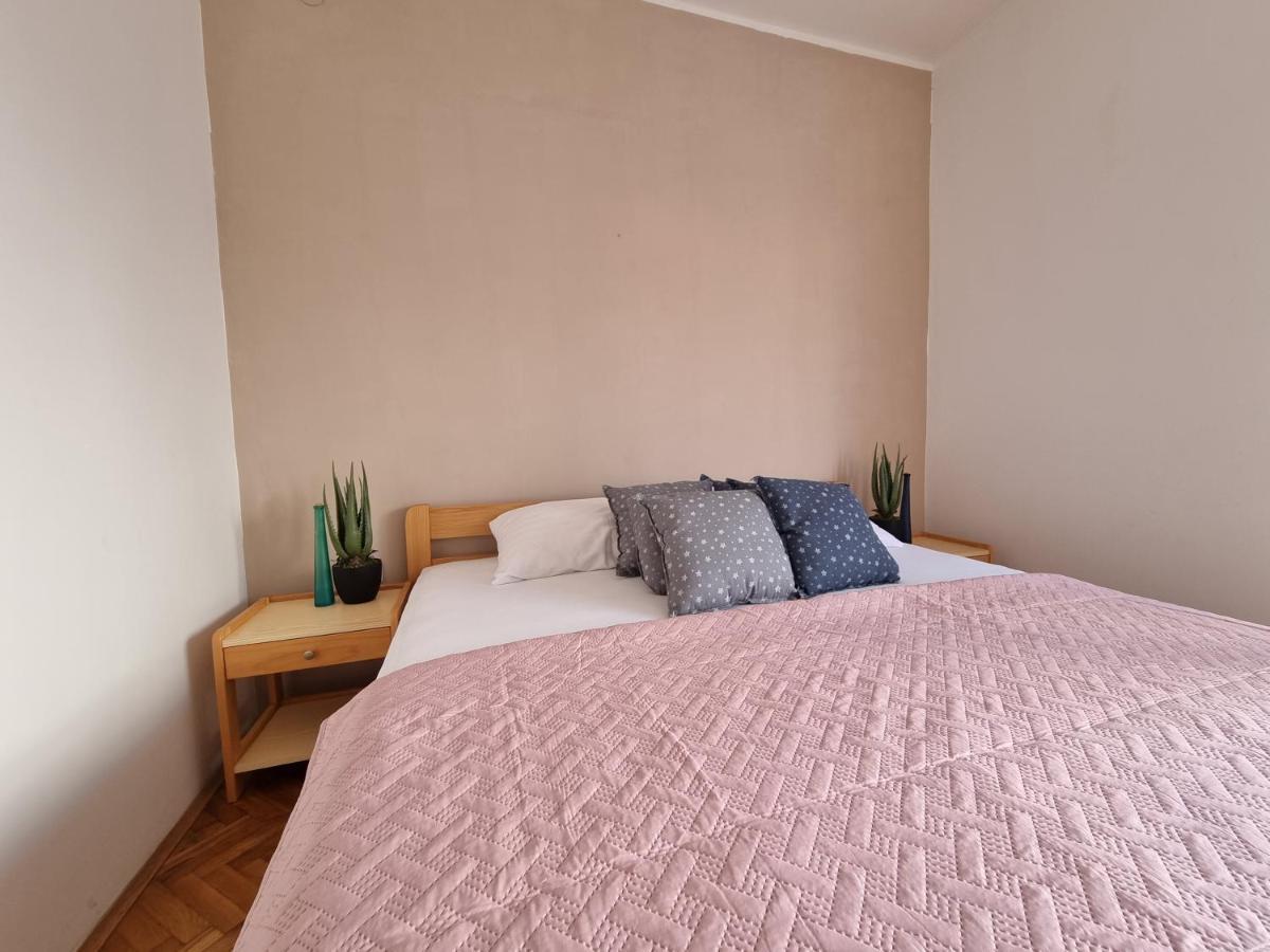 Apartment Nena In Dalmatia