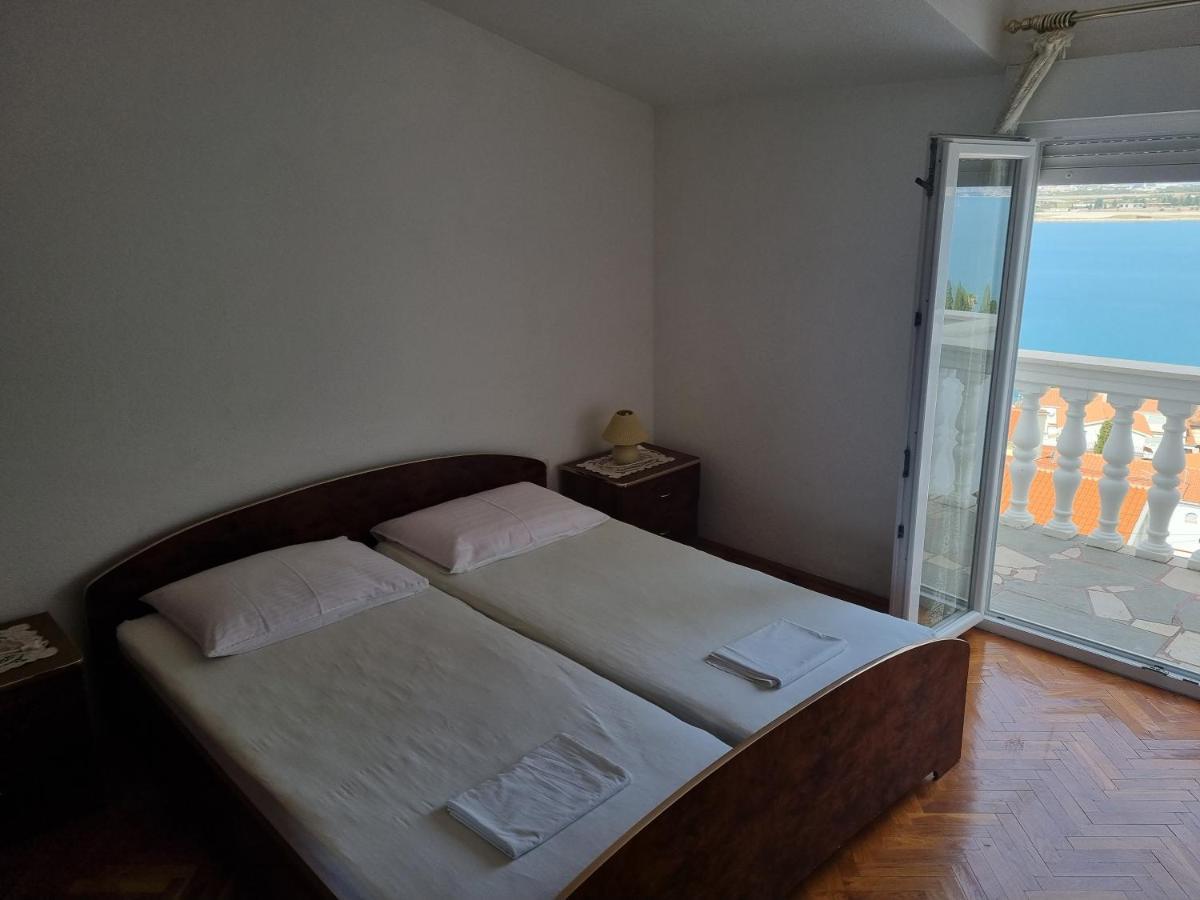 Apartment Nena In Dalmatia *