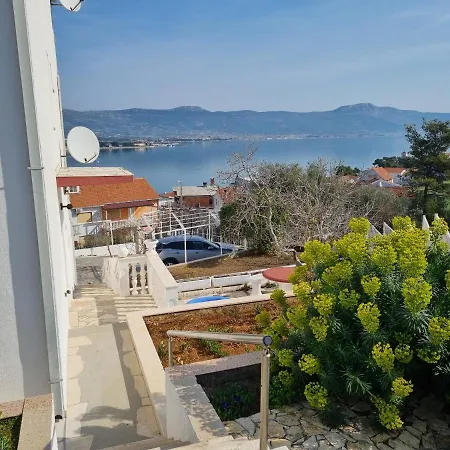 Villa Nena In Central Dalmatia Trogir Exterior photo