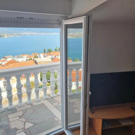 Villa Nena In Central Dalmatia Trogir Exterior photo